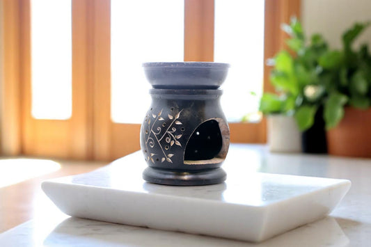 Handcrafted black stone fume / Oil burner