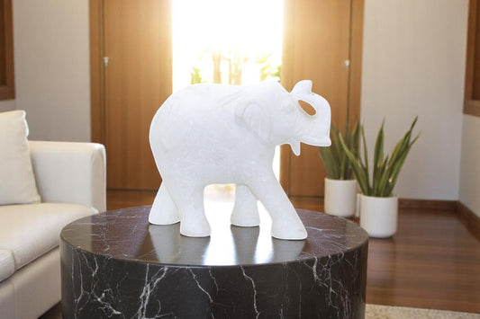 Exquisite White Marble Elephant Idols: Handcrafted Artistry - 2.7kg