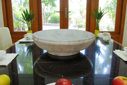 Big size solid 6 kilograms rich marble bowl perfect for phones, watches, keys holder, fruits, vegetables and much more