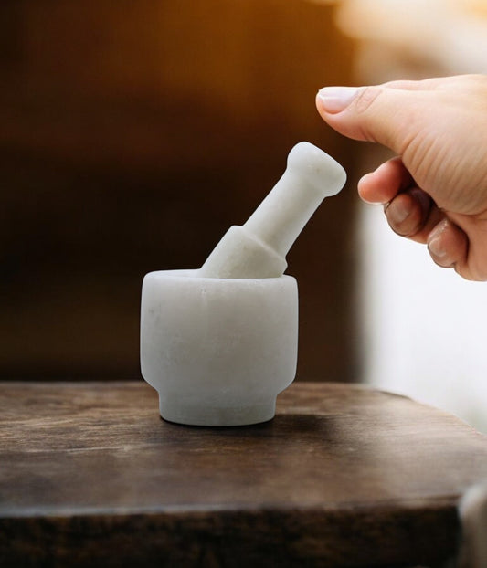 white marble mini mortar and pestle Luxury hand crafted handicraft items Global Japan Korea Dubai Singapore Europe UK London United kingdom United states of America UAE USA
