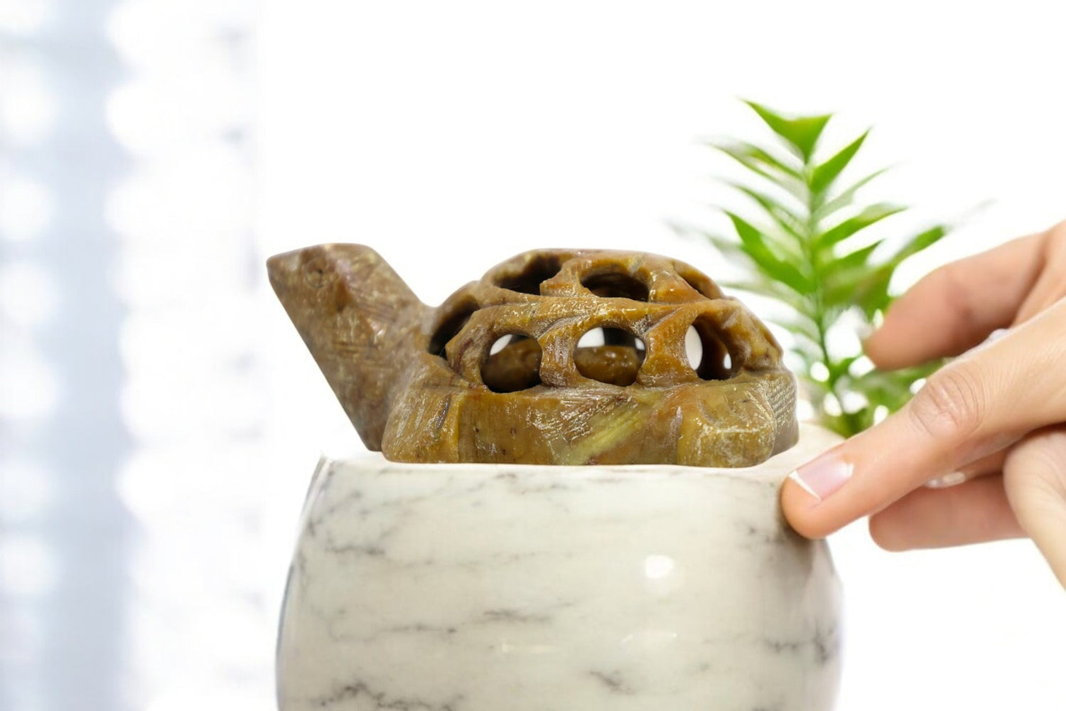brown marble tortoise in tortoise  Luxury hand crafted handicraft items Global Japan Korea Dubai Singapore Europe UK London United kingdom United states of America UAE USA