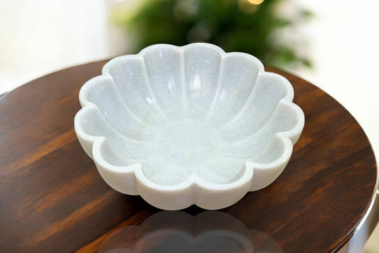 Stunning Craftsmanship: Flower Shaped Marble Holder for Jewelry, Phones, Watches and fruits