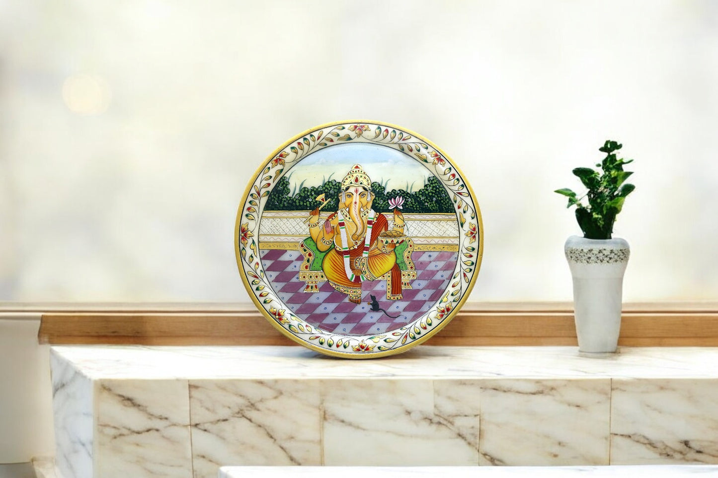 white marble paining Luxury hand crafted handicraft items Global Japan Korea Dubai Singapore Europe UK London United kingdom United states of America UAE Saudi USA