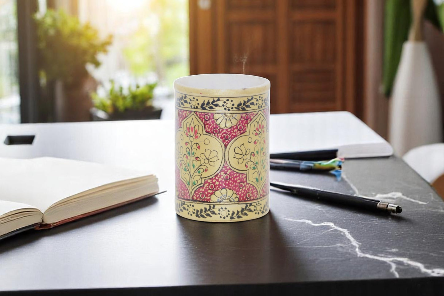 White marble hand painted and hand pen holder